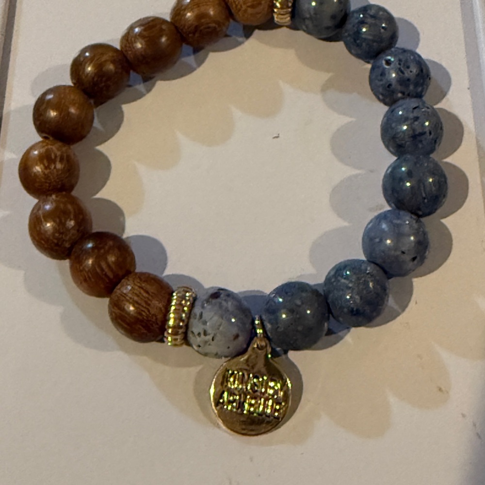 Kinsley Armelle Blue and Brown Beaded Bracelet with Metallic Charm